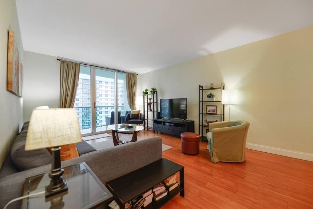 The Tides Hollywood 1/1 Condo Ocean Front W Pool Exteriör bild